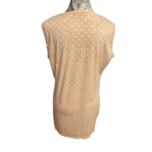 Elegant Peach Polka Dot Blouse - Picture 2 of 4